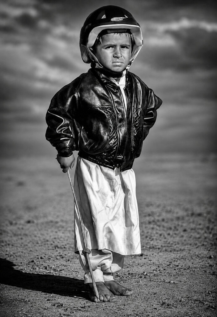 Junger Jockey, Dubai SW, Photography Rüdiger Schulze